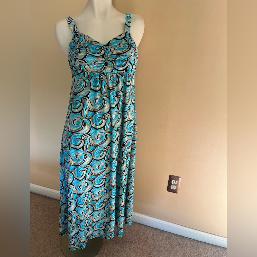 Swirl Patterned Maxi Dress
